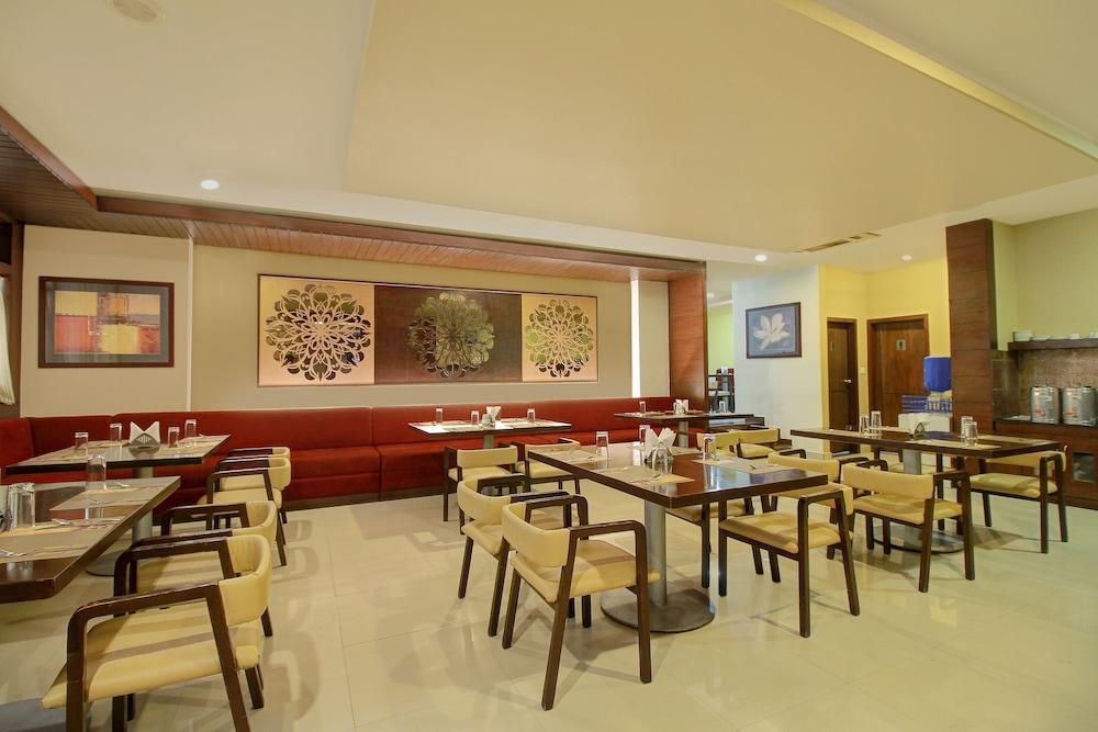 Hotel Octave Himalaya Monarch Bengaluru Zewnętrze zdjęcie